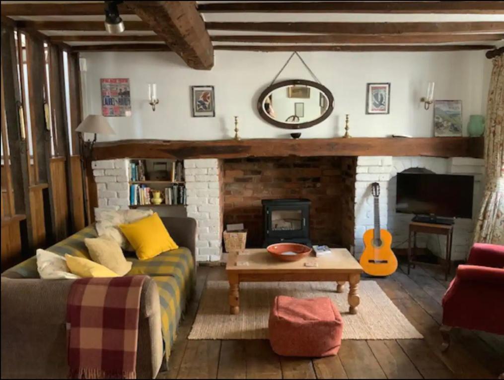 Pass The Keys Magical Period House In The Heart Of Ludlow Exterior photo
